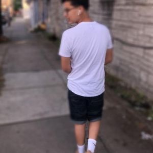 Meet your Posher, Isaac